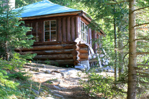 Laughing Brook cabin